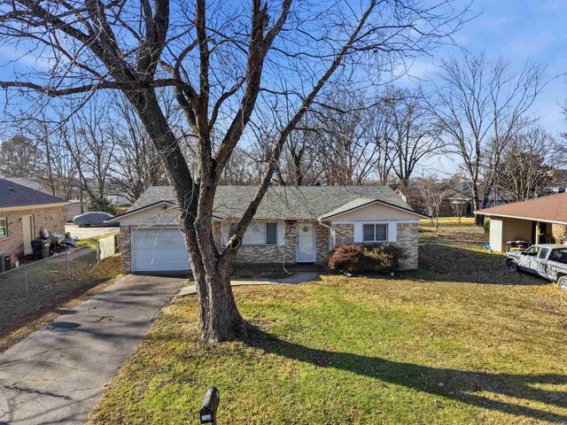 555 FACTORY Street, Conway, AR 72032