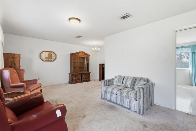 555 FACTORY Street, Conway, AR 72032