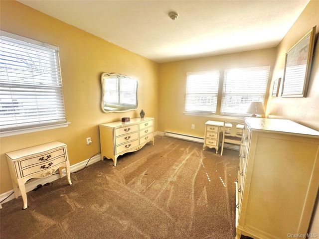 42 Freemont Lane, Coram, NY 11727