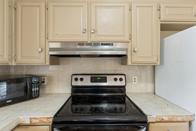 5525 Keith Drive, Oklahoma City, OK 73135