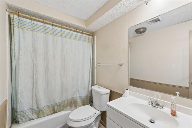 5525 Keith Drive, Oklahoma City, OK 73135