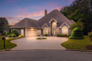 210 Masters View Court, Duluth, GA 30097