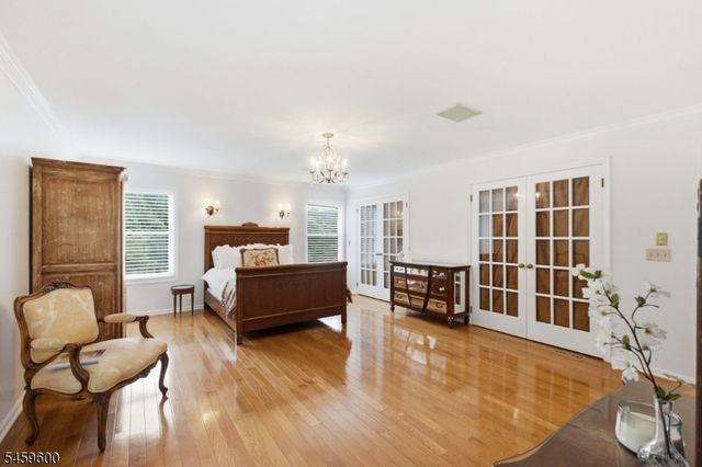 6 Fawn Ridge Rd, Clinton Twp., NJ 08833