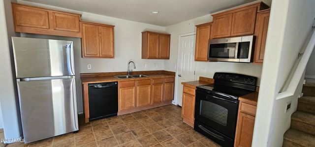 4661 W LEMON Avenue, Coolidge, AZ 85128