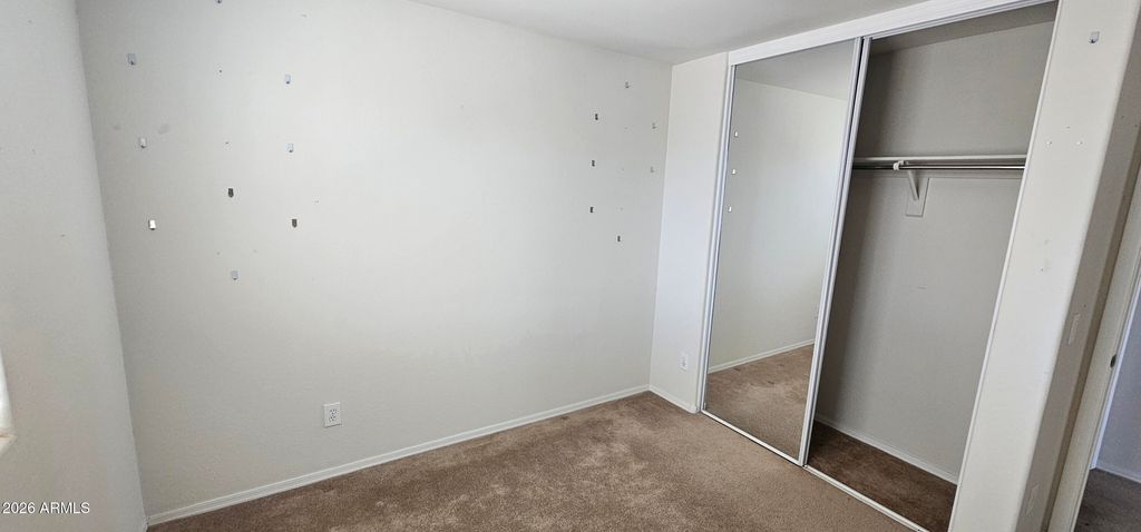 Image 9 of property listing at 4661 W LEMON Avenue, Coolidge, AZ 85128
