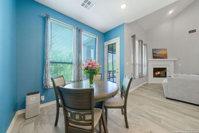 1524 LEEDS PARK, Bulverde, TX 78163