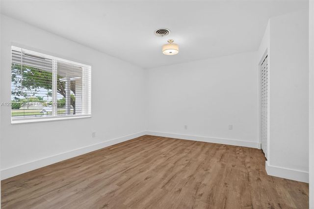341 NW 15th St, Homestead, FL 33030