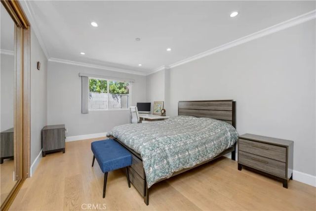 3851 Karen Lynn Drive, Glendale, CA 91206