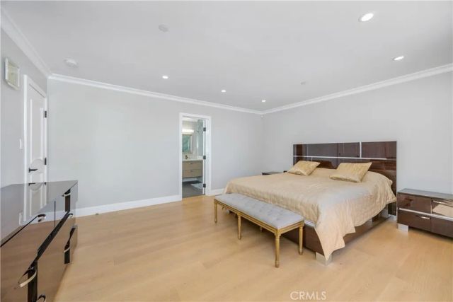 3851 Karen Lynn Drive, Glendale, CA 91206