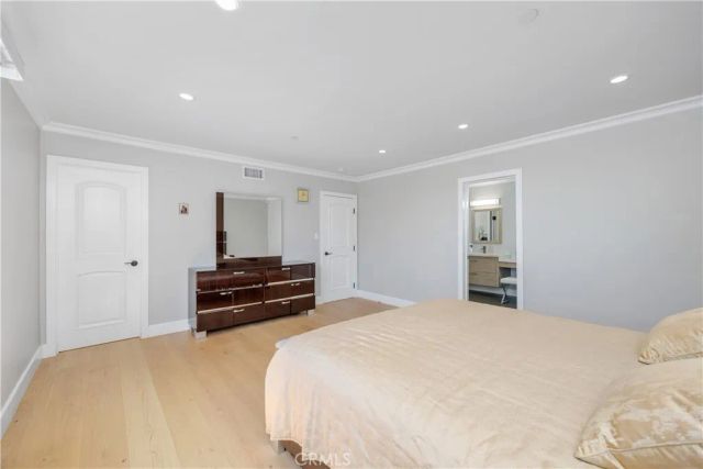 3851 Karen Lynn Drive, Glendale, CA 91206