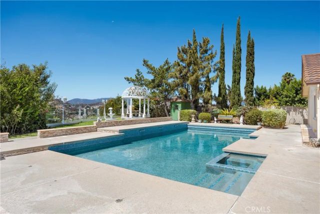 3851 Karen Lynn Drive, Glendale, CA 91206