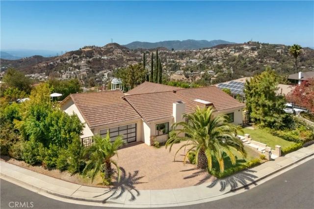 3851 Karen Lynn Drive, Glendale, CA 91206