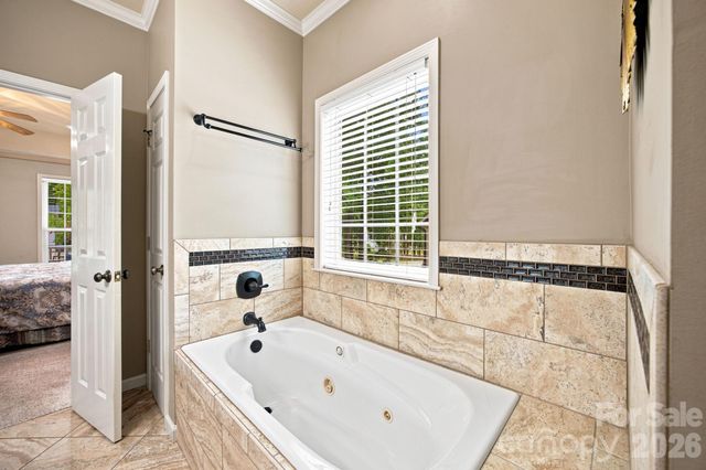 7073 Ridgeway Road, Stanley, NC 28164