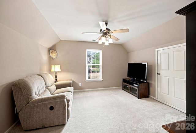 7073 Ridgeway Road, Stanley, NC 28164