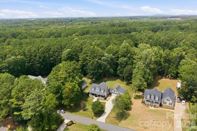 7073 Ridgeway Road, Stanley, NC 28164