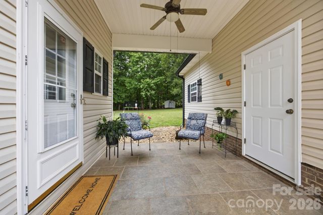 7073 Ridgeway Road, Stanley, NC 28164