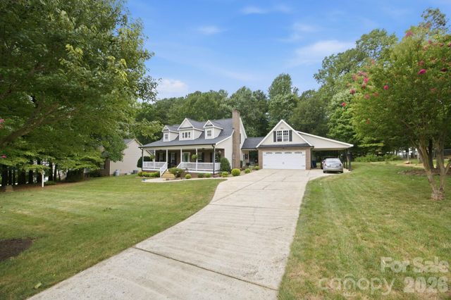 7073 Ridgeway Road, Stanley, NC 28164