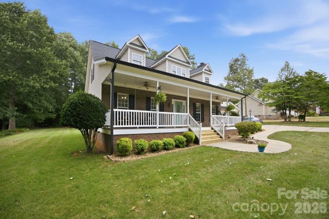 7073 Ridgeway Road, Stanley, NC 28164
