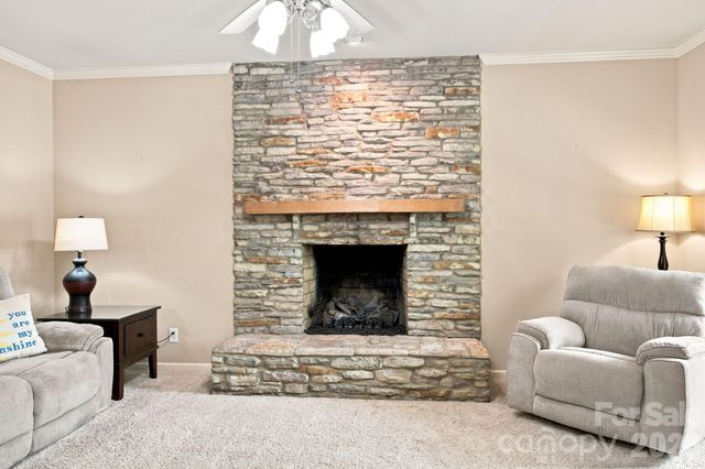 7073 Ridgeway Road, Stanley, NC 28164