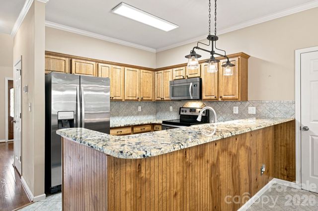 7073 Ridgeway Road, Stanley, NC 28164