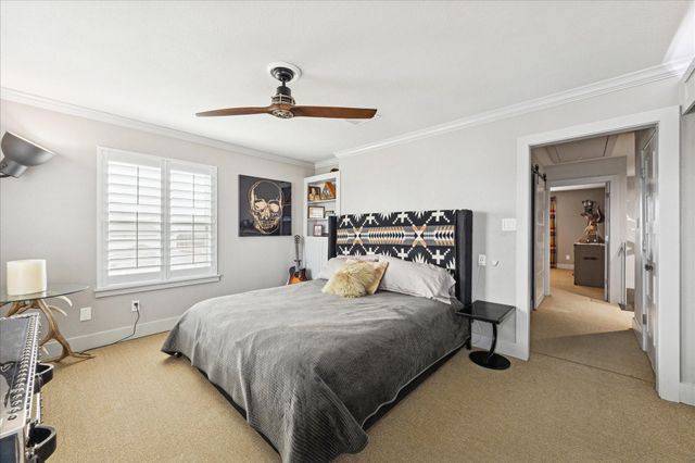 1900 Lakeside Drive, Seabrook, TX 77586