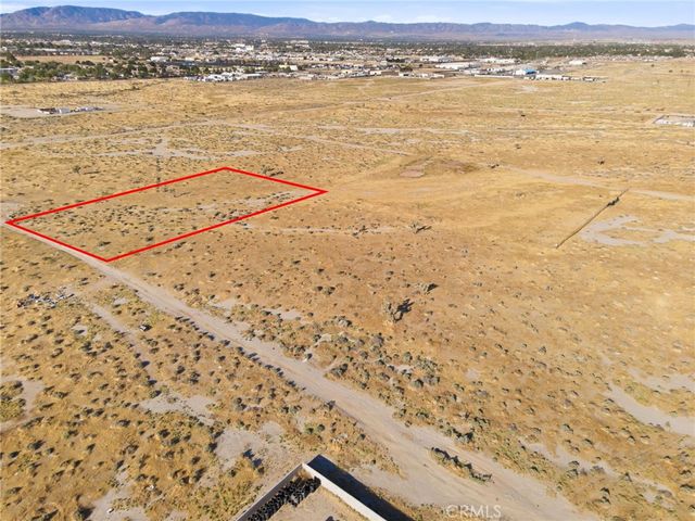 0 5th St. E, Lancaster, CA 93534
