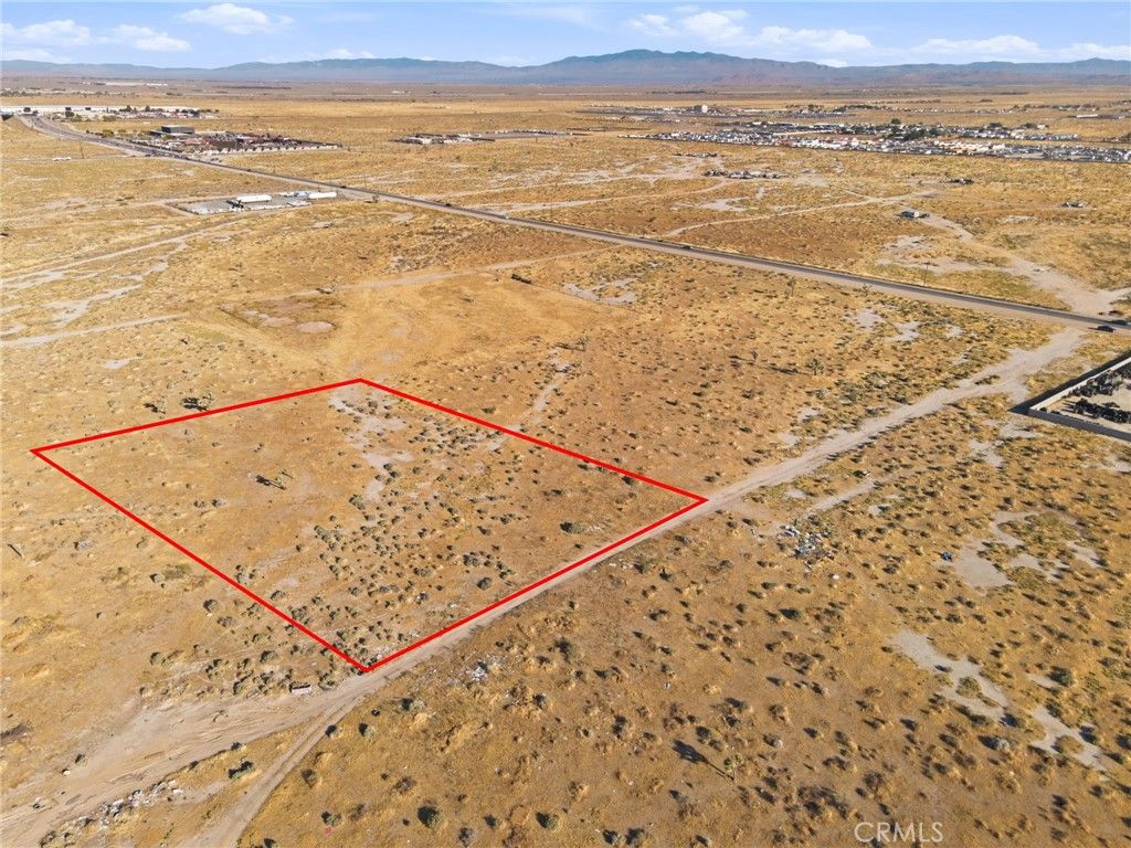 0 5th St. E, Lancaster, CA 93534