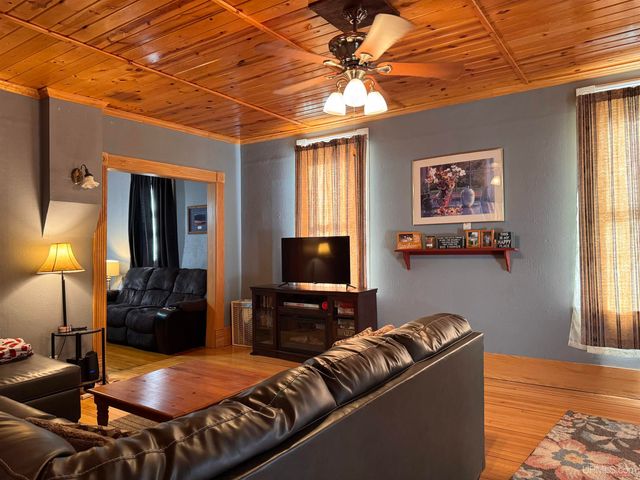 312 E Sellar Street, Bessemer, MI 49911