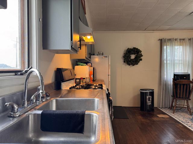 312 E Sellar Street, Bessemer, MI 49911