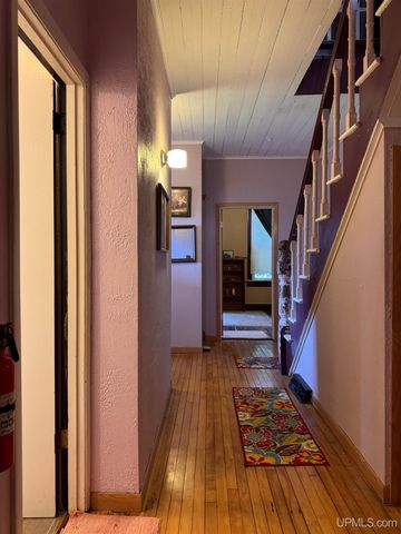 312 E Sellar Street, Bessemer, MI 49911