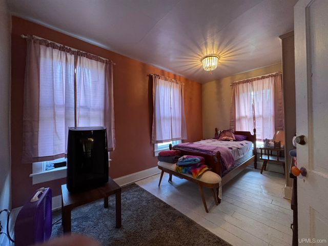 312 E Sellar Street, Bessemer, MI 49911