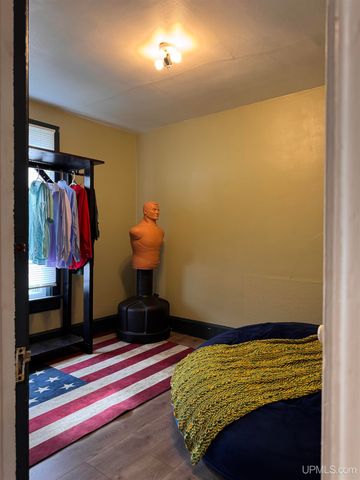 312 E Sellar Street, Bessemer, MI 49911