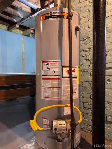 312 E Sellar Street, Bessemer, MI 49911