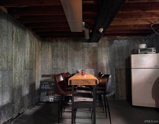 312 E Sellar Street, Bessemer, MI 49911