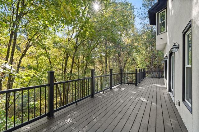 820 Glen Royal Drive, Roswell, GA 30076