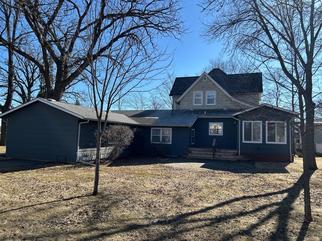 113 2nd Street SW, Wadena, MN 56482