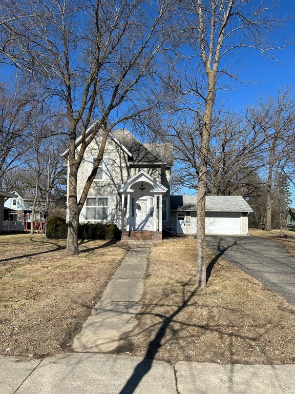 113 2nd Street SW, Wadena, MN 56482