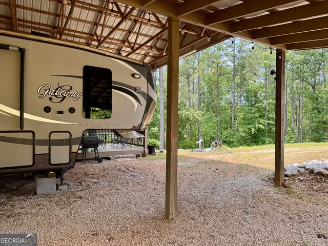 76 Rock Creek Road, Wedowee, AL 36278