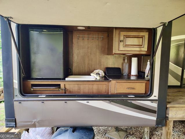 76 Rock Creek Road, Wedowee, AL 36278