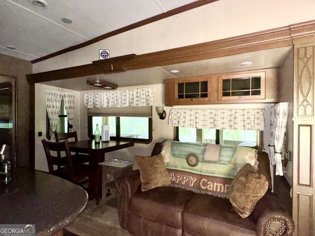 76 Rock Creek Road, Wedowee, AL 36278