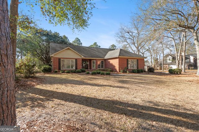 1018 Hunters Pointe Drive, Statesboro, GA 30461