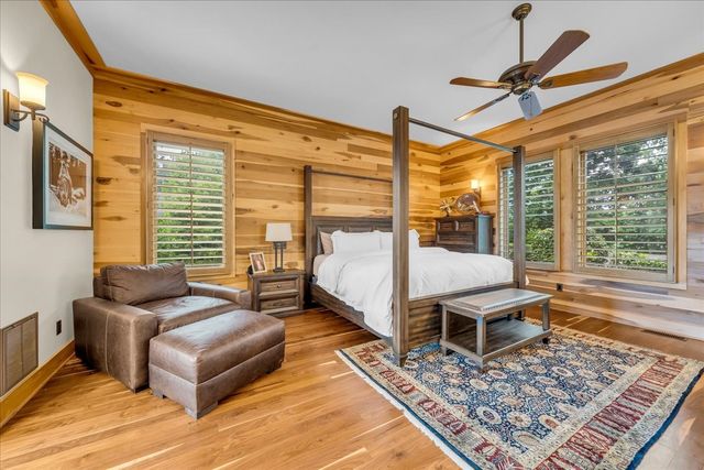 858 Harbor Green Pl, Sparta, TN 38583