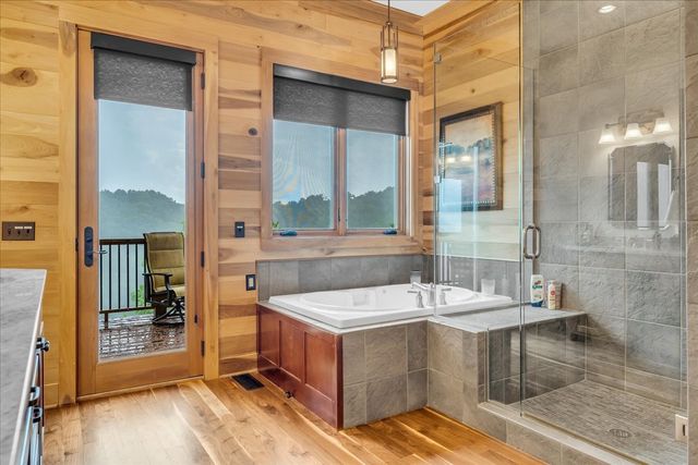 858 Harbor Green Pl, Sparta, TN 38583