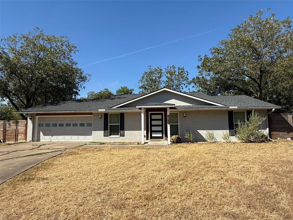 5814 Gloucester LN, Austin, TX 78723