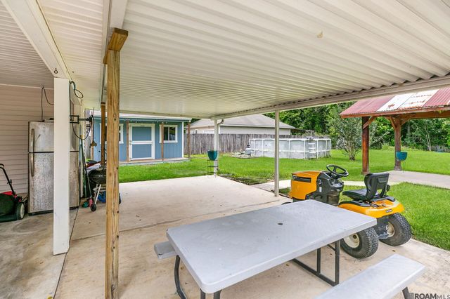 10791 Ray Dr, Denham Springs, LA 70706
