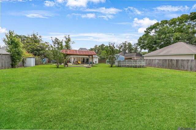 10791 Ray Dr, Denham Springs, LA 70706