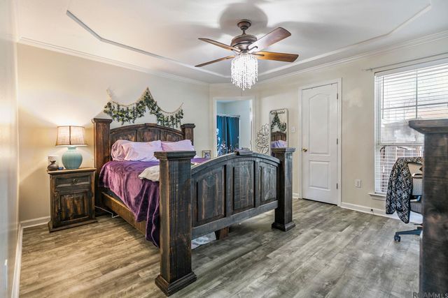 10791 Ray Dr, Denham Springs, LA 70706