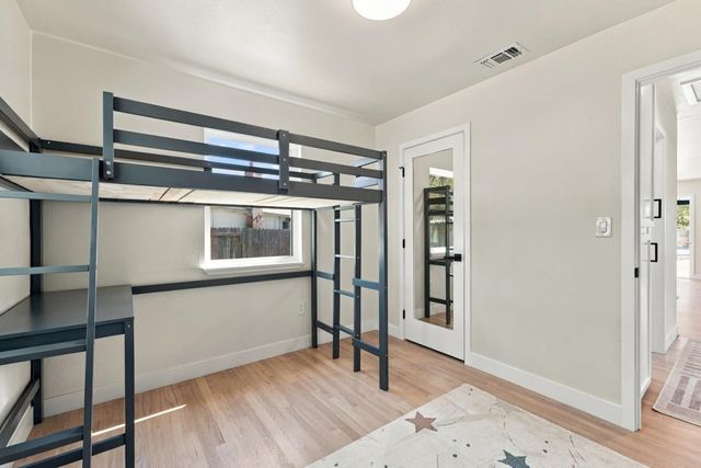 6431 Romack Cir, Sacramento, CA 95822