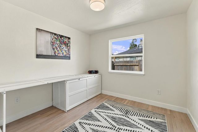 6431 Romack Cir, Sacramento, CA 95822