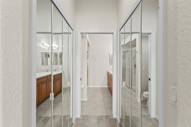 800 SAN LINO CIRCLE 831, Venice, FL 34292